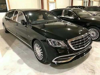 奔驰迈巴赫s600视频，2021款奔驰迈巴赫s600视频？