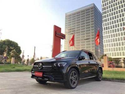 奔驰gle保养费用，gle350奔驰保养？