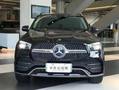 50多万的奔驰suv，50多万的奔驰图片大全？