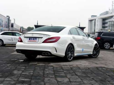 2015款奔驰cls400，2015款奔驰CLS63AMG