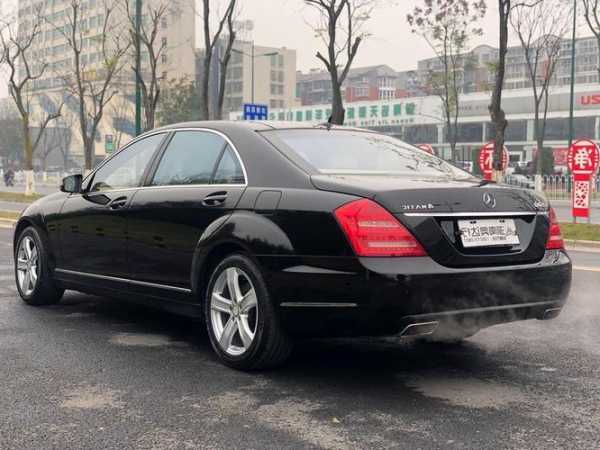 老款奔驰s500图片，老款奔驰s500l多少钱一辆?