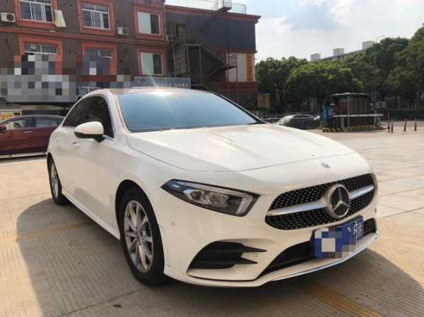 奔驰a260运动，奔驰a260suv？