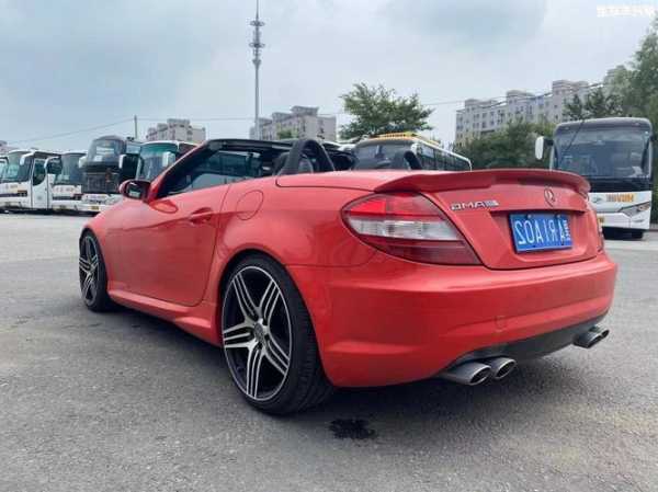 奔驰小跑slk350，奔驰小跑slk350报价？